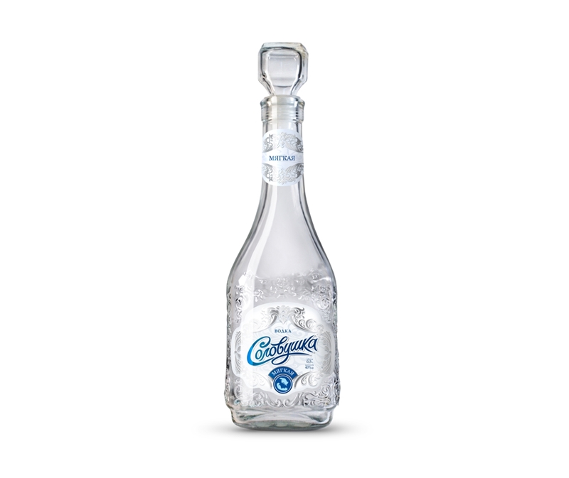 VODKA "SOLOVUSHKA MYAGKAYA" 40% 0,5lx12